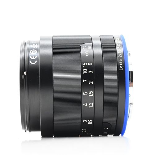 thumbnail-4 for Zeiss Loxia 50mm f2 T* Planar Lens Sony E Mount