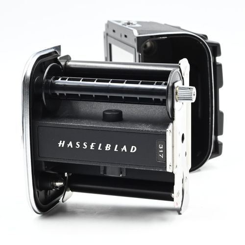 thumbnail-6 for Hasselblad A24 6x6 Film Back Chrome (non-matching insert)