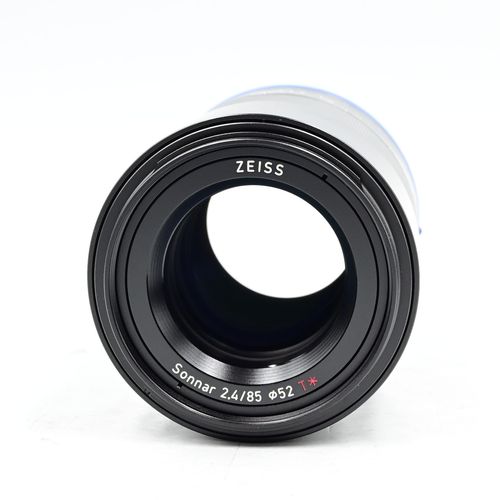 thumbnail-5 for Zeiss Loxia 85mm f2.4 Sonnar T* Lens  Sony E Mount