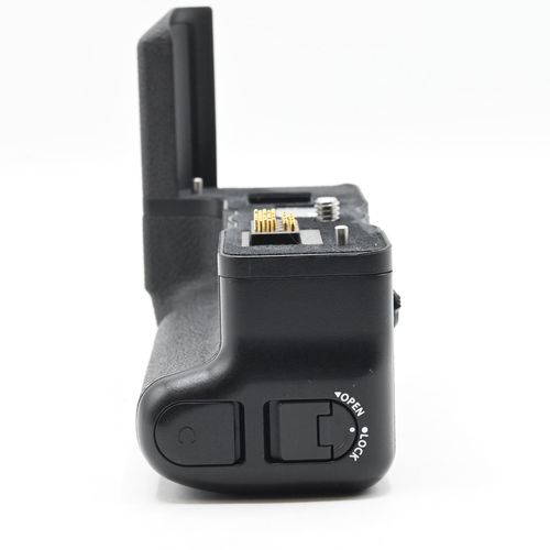 thumbnail-3 for Fuji Fujifilm VG-XT4 Vertical Battery Grip for X-T4