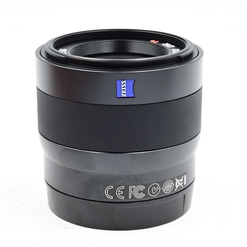 thumbnail-3 for Zeiss Touit 32mm f1.8 Planar T* Lens Sony E-Mount