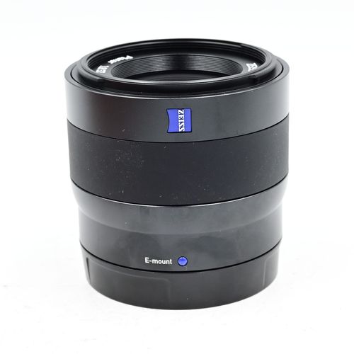 thumbnail-5 for Zeiss Touit 32mm f1.8 Planar T* Lens Sony E-Mount