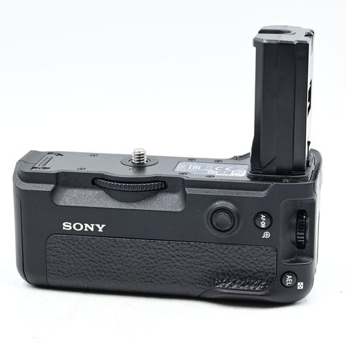 thumbnail-2 for Sony VG-C3EM Vertical Battery Grip for a9, a7RIII, a7III