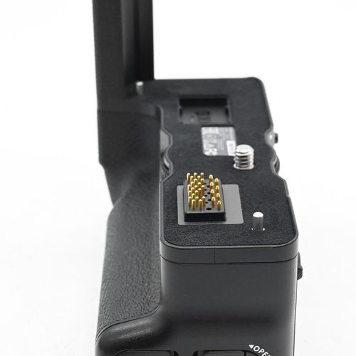 thumbnail-1 for Fuji Fujifilm VG-XT4 Vertical Battery Grip for X-T4