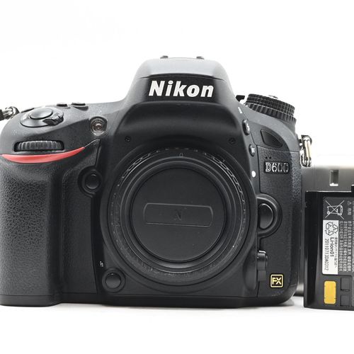 Nikon D600 24.3MP Digital SLR Camera Body