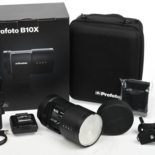 thumbnail-2 for Profoto B10X OCF Flash Head w/Battery and Charger 901192