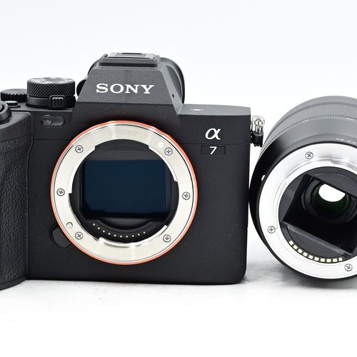 thumbnail-7 for Sony Alpha a7 IV Mirrorless 33MP Digital Camera Kit w/ 28-70mm Zoom Lens