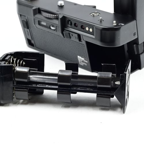 thumbnail-5 for Nikon MD-4 Motor Drive for F3,F3HP MD4