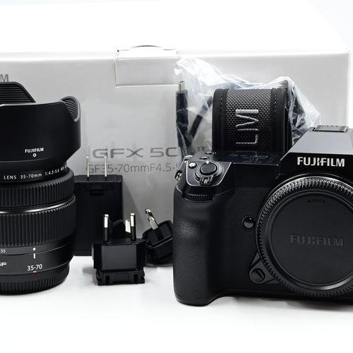 Fujifilm GFX 50S II 51.4MP Digital Mirrorless Kit w/ 35-70mm Lens