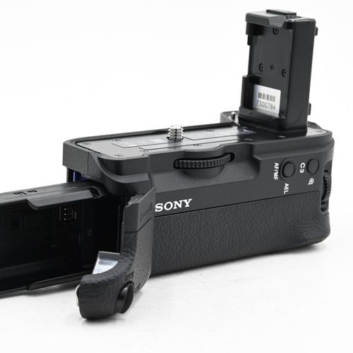 thumbnail-2 for Sony VG-C2EM Vertical Battery Grip for a7 II, a7R II, and a7S II