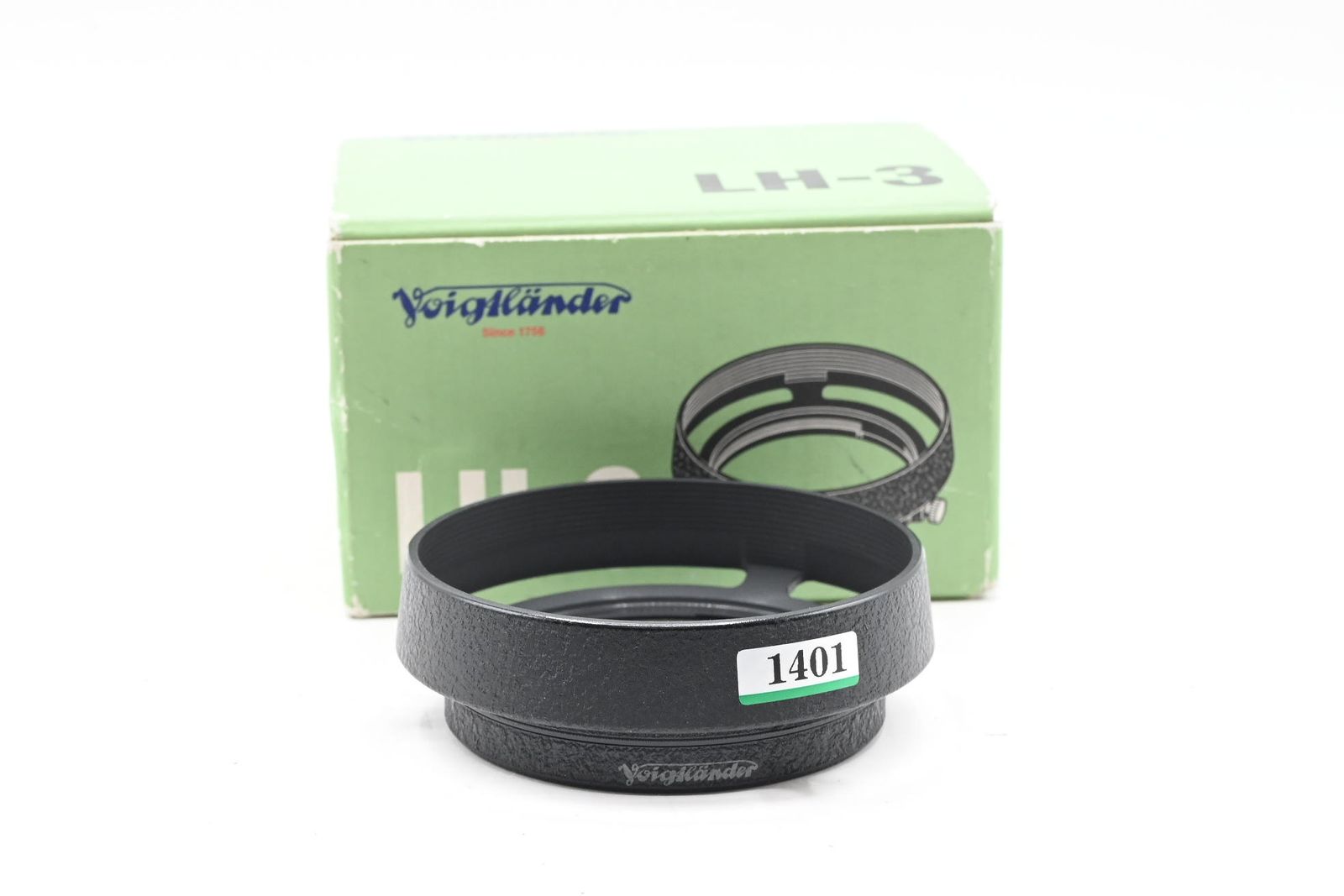 thumbnail-0 for Voigtlander LH-3 Lens Hood for 35mm f1.2 Nokton Lens