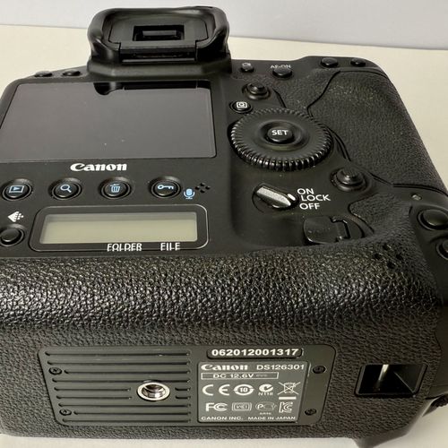 thumbnail-6 for Canon EOS-1DX Camera Body