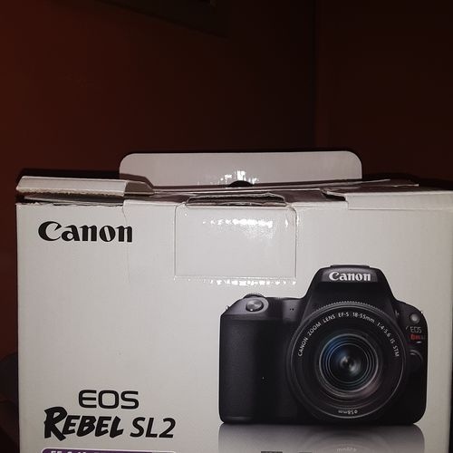 Canon EOS Rebel SL2 DSLR, Black, HARDLY USED