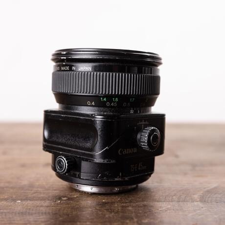 Canon TS-E 45mm f/2.8 Tilt-Shift Lens