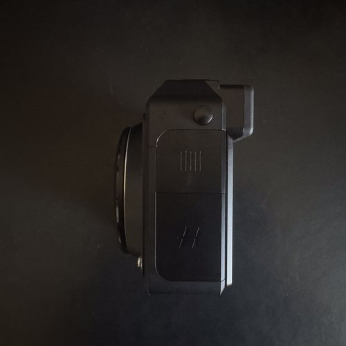 thumbnail-5 for Hasselblad X2D 100C Medium Format Kit – XCD 25mm, 38mm, 55mm, 90mm + 5 Batteries
