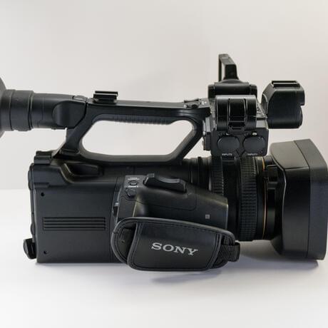 Sony HXR-NX3 NXCAM Professional Handheld Camcorder