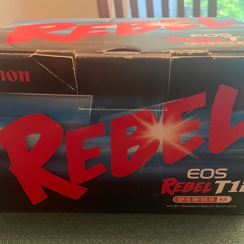 thumbnail-5 for Canon EOS Rebel T1i Digital SLR Camera 15.1MP Canon 18-55mm Lens