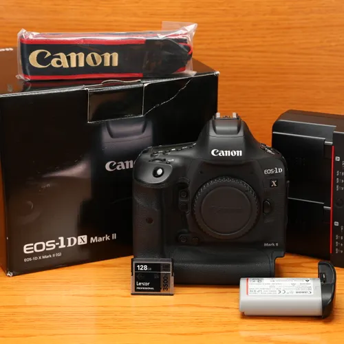 thumbnail-0 for Canon EOS-1DX Mark II - 20.2MP w/ 128GB CFast card & Reader