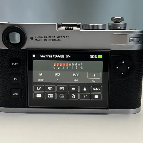 thumbnail-2 for Leica M11 60.3MP Digital Rangefinder Camera - Silver