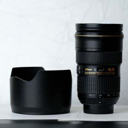 thumbnail-0 for Nikon AF-S Nikkor 24-70mm f/2.8G ED-IF lens