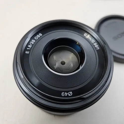 thumbnail-1 for Sony 35mm f/1.8 OSS Lens SEL35F18