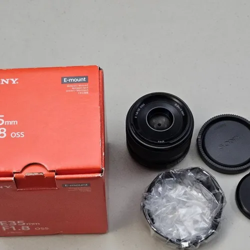 thumbnail-0 for Sony 35mm f/1.8 OSS Lens SEL35F18