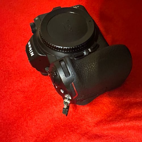 thumbnail-3 for Nikon Z6 ✨AMAZING CAMERA✨