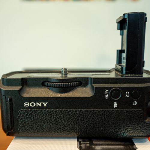 thumbnail-1 for Sony VG-C2EM battery grip for Sony a7R