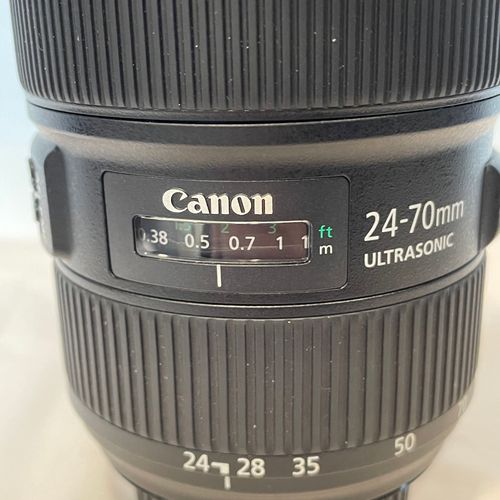 thumbnail-4 for Canon EF Lens 24-70mm f/2.8L II USM