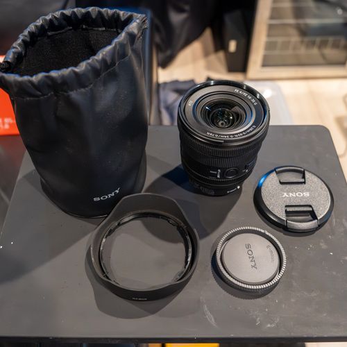 Sony FE PZ 16-35mm f/4 G Full-Frame Autofocus Lens for E-Mount, Black 