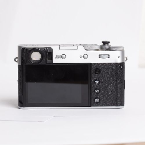 thumbnail-9 for Fuji X100V (Bundle) - Silver