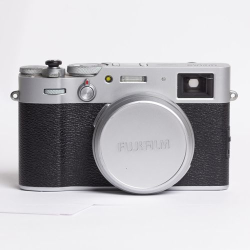 thumbnail-1 for Fuji X100V (Bundle) - Silver