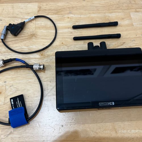 SmallHD 7" Cine 7 On-Camera 500 TX Monitor, Teradek Bolt Transmitter