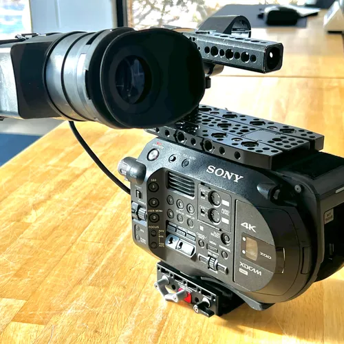 thumbnail-1 for Sony FS7 MK2 with low hours (478 hours)