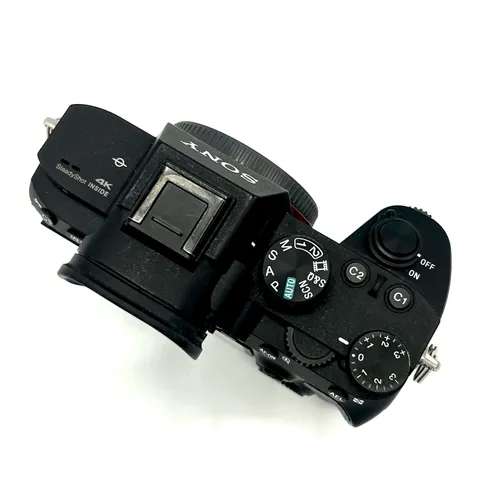 thumbnail-3 for Sony a7 III 24.2MP Mirrorless Digital Camera - Black (ILCE7M3/B)
