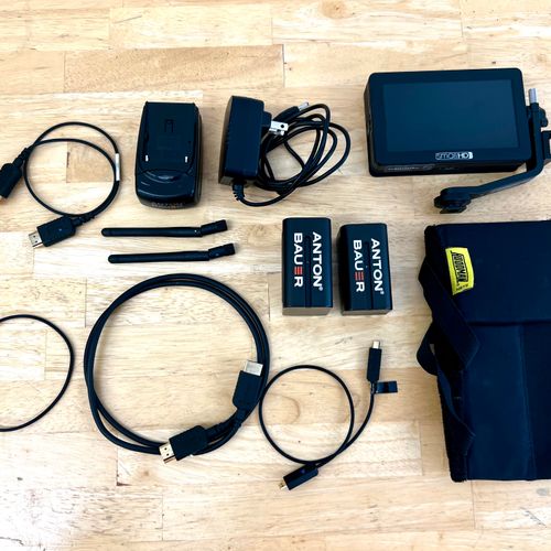 SmallHD Focus Teradek Bolt 500 TX 5" Camera Monitor w/batteries, charger, FX3