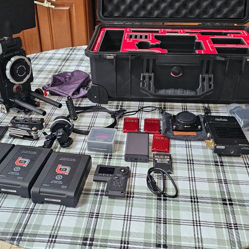 RED DSMC2 Gemini 5K Complete Kit Practically NEW!