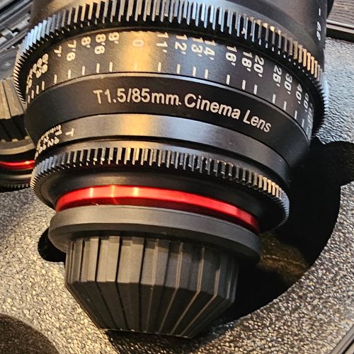 thumbnail-3 for 6PC Xeen Cinema Lens Kit w/Xeen Rolling Hard Case