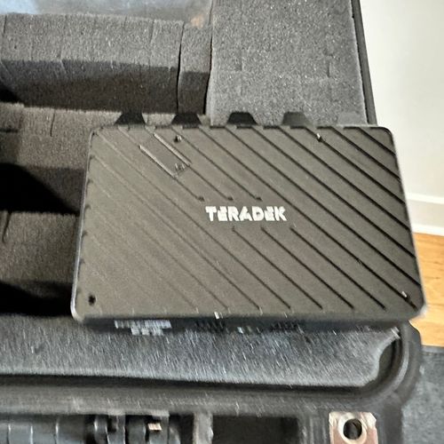 thumbnail-3 for Teradek Bolt 4K LT 750 3G-SDI/HDMI Wireless Transmitter and Receiver Kit