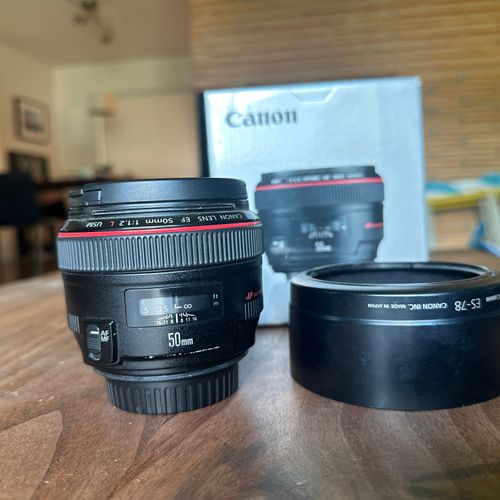 Canon EF 50mm f/1.2L USM Lens