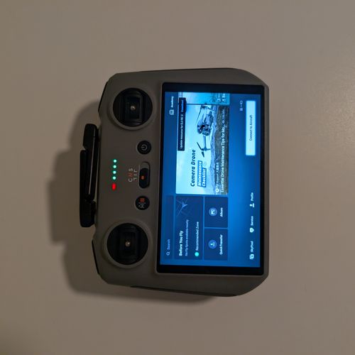 thumbnail-4 for DJI Air 3 Fly More Combo Drone