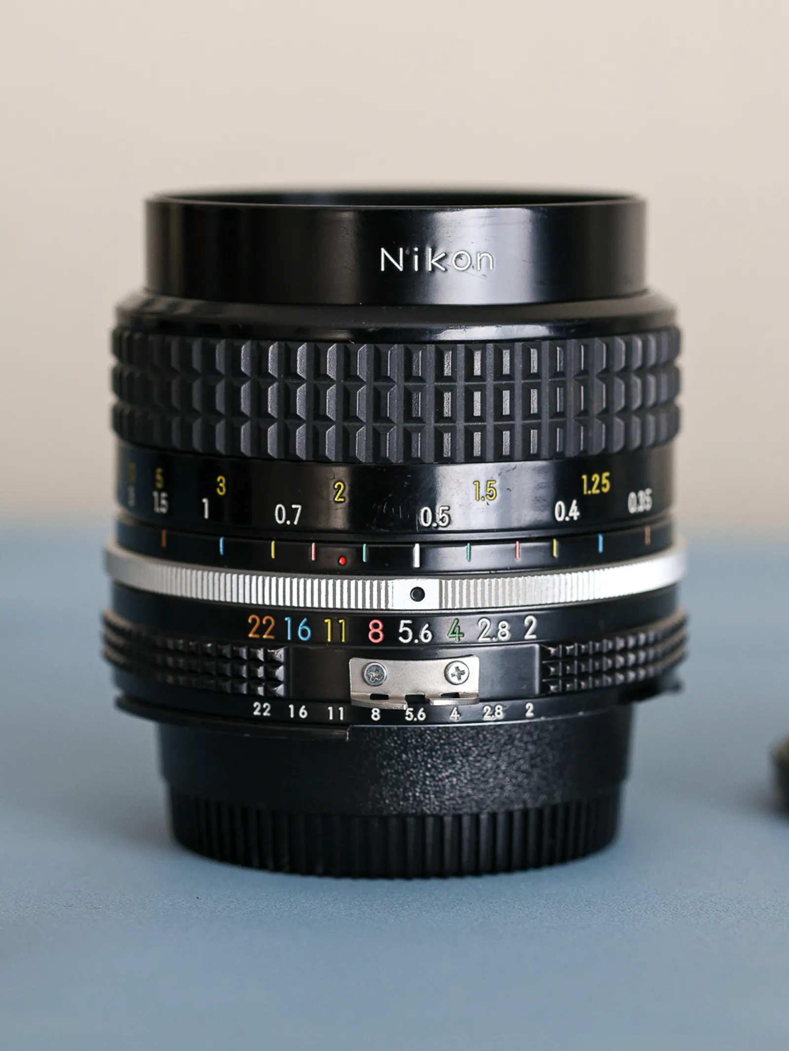 Nikon Nikkor 24mm f2 AI, wide angle prime lens