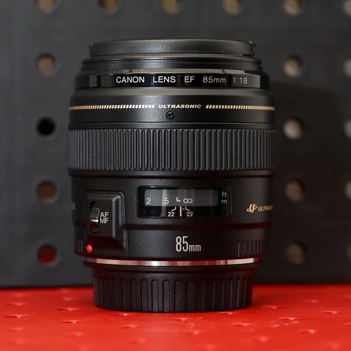 thumbnail-0 for Canon EF 85mm 1.8 USM