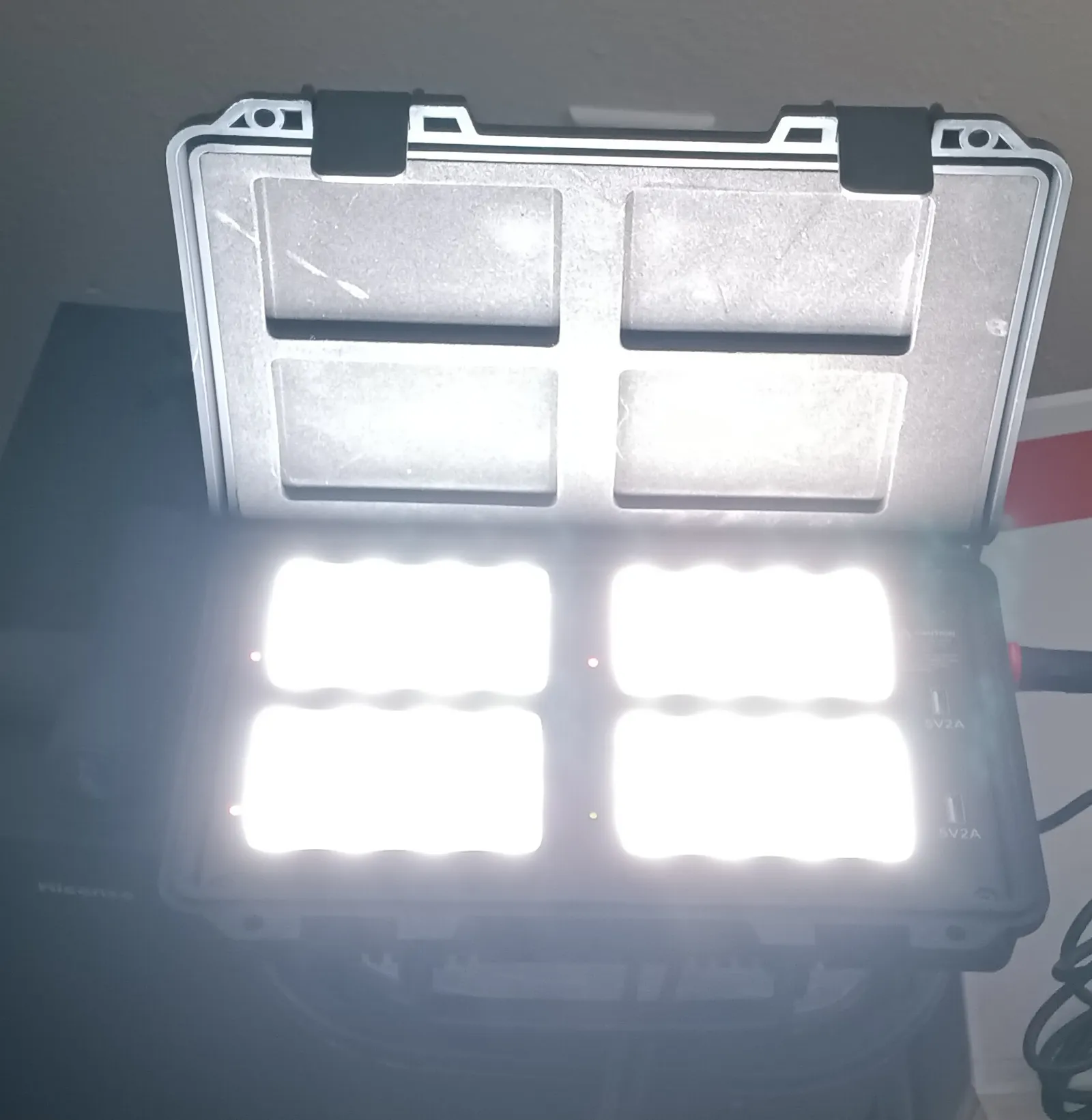 Aputure MC 4-Light Travel Kit