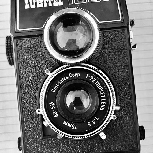 Vintage Lubitel 166B TLR Medium Format Film Camera – Made in USSR by LOMO