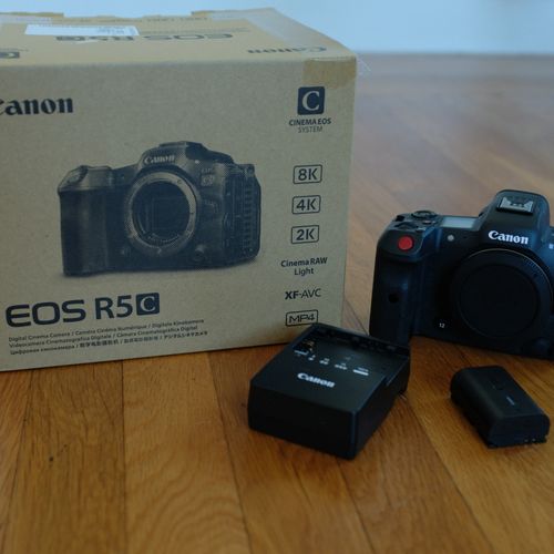 Canon R5 C